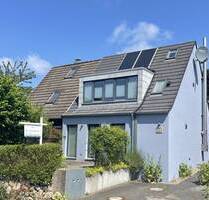 Top-modernisierte Doppelhaushälfte in Hafennähe - Laboe