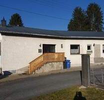 ** SCHÖNER BUNGALOW MIT ELW,ALLES AUF EINER EBENE BEHINDERTENGERECHT ** - Elbtal Heuchelheim