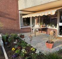 3-Zimmer Erdgeschoss -Eigentumswohnung mit Terrasse und Tiefgaragenstellplatz in Poppenbüttel! - Hamburg / Poppenbüttel