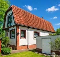 Vielseitiges Zweifamilienhaus - Wohnen, vermieten oder beides! - Berlin / Tegel
