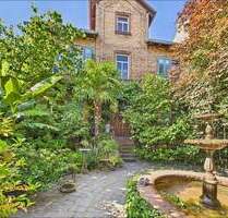 Tradition trifft Natur: Denkmalgeschütztes Zweifamilienhaus mit großem Garten in Hanau-Steinheim