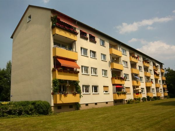 2 Zimmer mit neuem Bad - 550,00 EUR Kaltmiete, ca.  56,17 m² in Maintal (PLZ: 63477) Bischofsheim