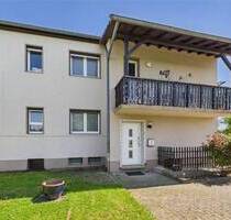 GRENZE L-REMICH: WOHNHAUS MIT 2 WOHNUNGEN + GARAGEN AUF 12 AR - Perl-Sinz