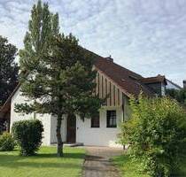 Großzügiges Einfamilienhaus auf herrlichen Grundstück in Karlsfeld