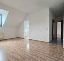 2-Raum Dachgeschoßwohnung - 230,00&nbsp;EUR Kaltmiete, ca.&nbsp; 51,00&nbsp;m&sup2;&nbsp;Wohnfl&auml;che in Chemnitz (PLZ: 09130) Sonnenberg