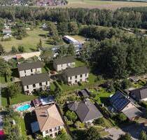 Neubau-Doppelhaus in Bernau - Inkl. Fußbodenheizung, Terrasse, Grundstück, zwei Stellplätzen usw. - Bernau bei Berlin