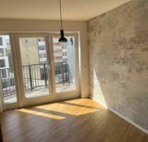 Modernes 2-Zimmerapartment mit Einbauküche und Einbaumöbeln- Balkon - Duschbad - Nürnberg Pirckheimerstraße
