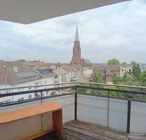 Krefeld-City, Ostwall 71 - 2-Zimmer-Wohnung mit 2 Balkonen ab August zu mieten !!!