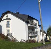 Große 3 - 4 Zimmerwohnung (110m²), mit separatem Appartement (30m²), Kellerraum und Garage - Trier Mariahof