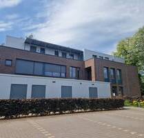 SINGLE-WOHNUNG! Energieeffizienz A ! Neuwertige Wohnung im 2. OG! 2 ZKB - seniorengerecht ! Fahrstuhl ! - Varel