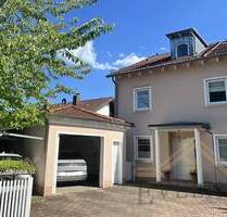 Wunderschöne Doppelhaushälfte mit herrlichem Garten und viel Platz für die Familie in Baldham