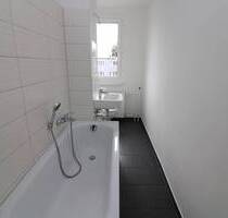 Viel Platz im großen Kinderzimmer...3-RW mit Wanne u. Balkon!!! - Freiberg