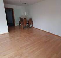 Verk. 2-Zi.-Whg, Düsseldorf Lörick, mit gr. Balkon, frei ab 31.10(Aufhebungsvertrag), vom Privat