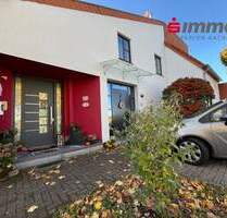 Bezugsfreies Einfamilienhaus mit Carport in verkehrsberuhigter Sackgasse - Eschweiler Hehlrath