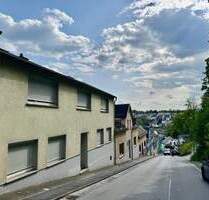 Sofort nach KaufÜbergabe nutzbares 1-2-Familienhaus mit moderner Brennwert-Therme, Wintergarten, Einbauküche und son... - Reichenbach