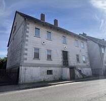 Sanierungsbedürftiges Mehrgenerationenhaus mit 16 Zimmern in Jerxheim