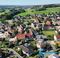 !!! Familienidylle mit Pool!! Großzügiges Einfamilienhaus mit Garten, Terrasse, Garage und Keller !!! - Hallerndorf Trailsdorf