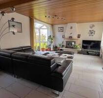 Großzügiges Einfamilienhaus in Schwäbisch Gmünd-Hussenhofen!