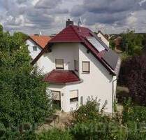 Modernes EFH mit Einlieger Wohnung, Photovoltaik, Solarthermie & großem Garten in Ruhiger Lage - Frohburg Frankenhain