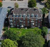 Boho-Refugium, renoviert und mit neuer EBK - Dachgeschosswohnung im hanseatischen Stil - Lübeck St. Lorenz Nord