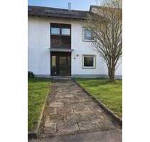 Reihenmittelhaus mit Garage und ausbaubarem Dachboden - Mindelheim