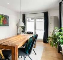 Willkommen in Ihrem neuen Zuhause - eine gut gepflegte DHH mit Charme und Wohlfühlatmosphäre - Bad Liebenzell Möttlingen