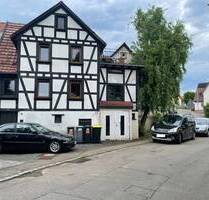 Das schnuckelige Häuschen für den Handwerker - Reutlingen Römersteinstr.