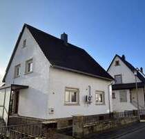 BIETERVERFAHREN - PROVISIONSFREI für Käufer - Renovierungsbedürftiges Einfamilienhaus mit Garten - Otterbach