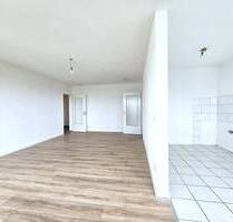 2,5-Zimmer-Wohnung mit Balkon und Fernwärme - Hoch hinaus über Duisburg! - Duisburg / Hochheide