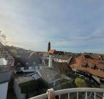 Familienfreundliche 4-Zimmer-Wohnung mit 2 Balkonen in Langenzenn