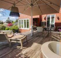 DREAMHOUSE Immobilienhaus: Für Liebhaber - charmantes Einfamilienhaus mit exklusiver Ausstattung - Hamburg Sülldorf