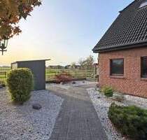 Gepflegte Doppelhaushälfte mit Blick in die Felder im beliebten Wesel-Lackhausen!