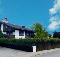 Charmantes, vermietetes Zweifamilienhaus mit großem Garten in zentraler Lage von Starnberg-Söcking - Starnberg / Söcking Perchting
