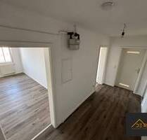 FÜR STADTLIEBHABER - ZENTRALE WOHNUNG - U-BAHN ZU FUSS ERREICHBAR -WG MÖGLICH - Nürnberg Bärenschanze
