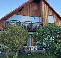 Sulzfeld am Main – Charmante 3,5-Zimmer-Dachgeschosswohnung mit Balkon & Weitblick