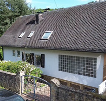 Vielseitiges Zuhause mit Charme - Großzügiges Ein- bis Zweifamilienhaus mit Einliegerwohnung - Kordel