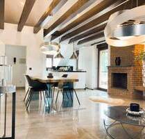 Kernsanierte Dachgeschosswohnung mit Kamin, Luxusbad & Balkon - Moers Schwafheim