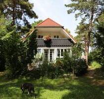 Haus in idyllischer Lage mit dahinterliegendem Neubau - Kleinmachnow