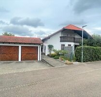 Gepflegtes 2- Familienhaus (als EFH nutzbar) inkl. Doppelgarage in Durlangen zu verkaufen