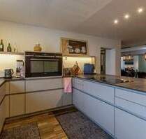 Sofortiger Einzug möglich! Bungalow + 2 Einliegerwohnungen + Doppelgarage + Innenpool + verglaster Wintergarten, etc. ! - Malschwitz Niedergurig