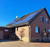 Ein Raumwunder für die große Familie - Großzügiges 7-Zimmer-Einfamilienhaus + Grundstück mit Stallungen im oberen Kellinghusen