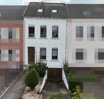 Viel Platz, viel Potenzial - charmantes Familienhaus in Saarlouis-Fraulautern! - Saarlouis / Fraulautern