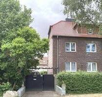 DHH in Schafstädt - 65.000,00 EUR Kaufpreis, ca.  120,00 m² Wohnfläche in Bad Lauchstädt (PLZ: 06246) Schafstädt