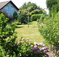 Gemütliches Family-Doppelhaus und XXL-Grundstück in ruhiger, begehrter Wohnlage - Weinheim OT Hohensachsen