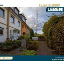 von Stosch Immobilien 5 ZI Reihenhaus mit Keller & Garage in Halstenbek zu mieten