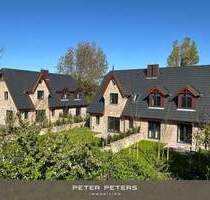 Neubau von drei exklusiven Doppelhäusern mit jeweils 1 Ferien- und 1 Dauerwohnung - Tinnum