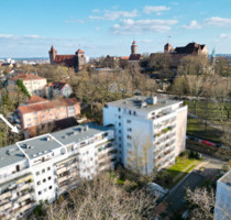 Direkt an der Nürnberger Burg! 3,5-Zimmer-Wohnung mit 2 Balkonen in Gärten h. d. Veste