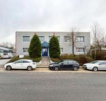 Große Gewerbehalle mit Bürofläche direkt an der A46 - Haan