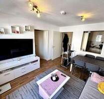 Charmante Zwei-Zimmerwohnung mit sonnigem Balkon erwartet Sie im zentralen Teltow