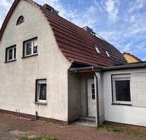 Gönn Dir...Doppelhaushälfte, renov. bedürftig, 573 qm Grund - Groß Lindow